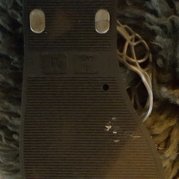 Sandals - Picture 3 of 5